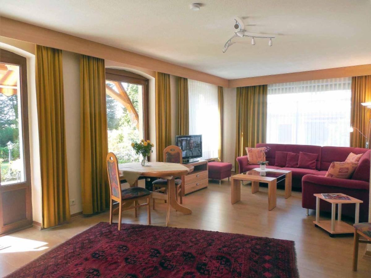Ferienwohnungen Am Hufelandbad Bad Pyrmont Esterno foto